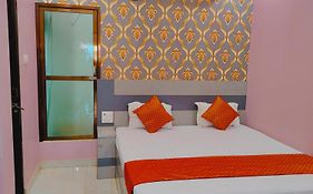 Ayodhya Palace 4*